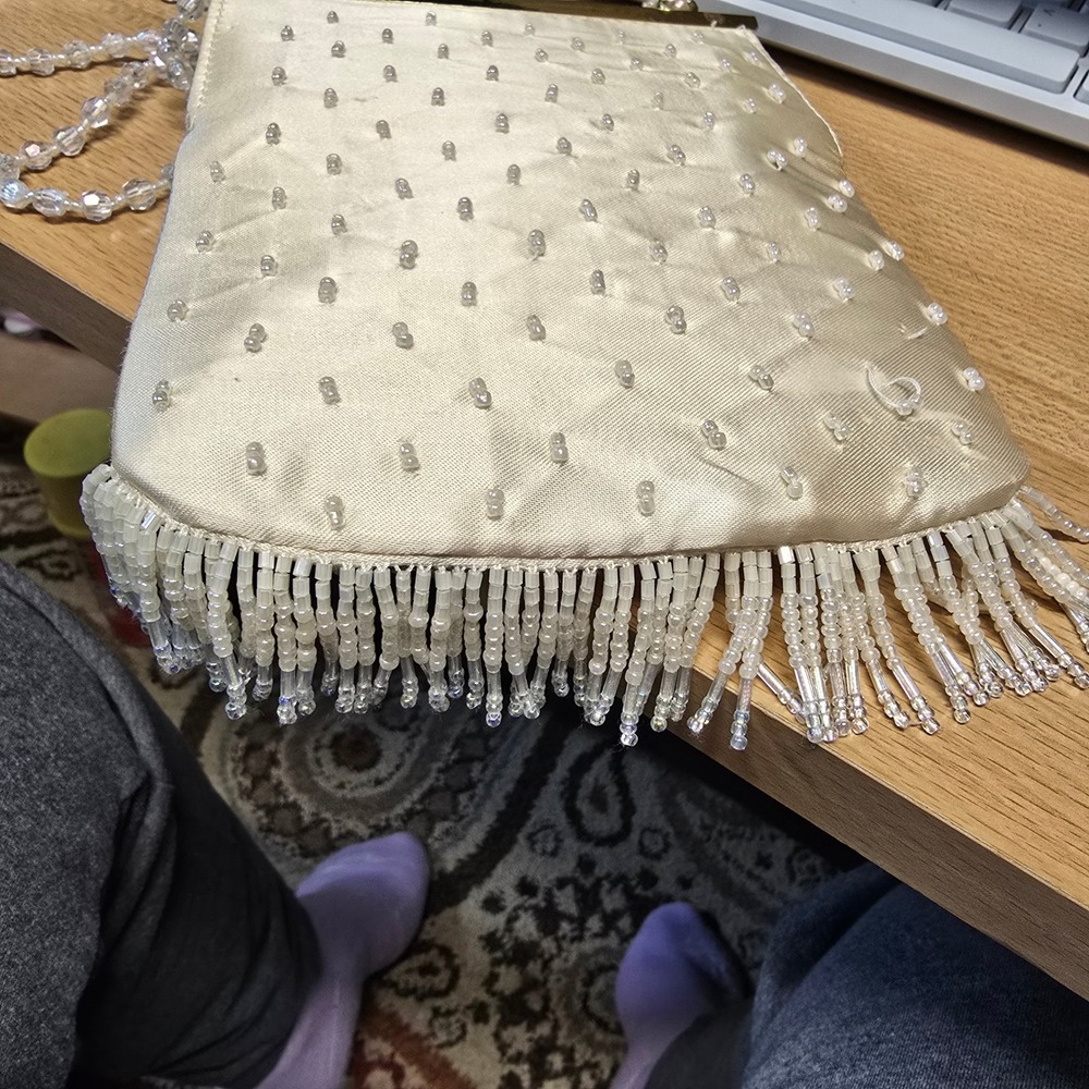 Vintage La Regale Beaded Evening Bag Cream Floral Embroidered Fringe Crossbody - Picture 4 of 6